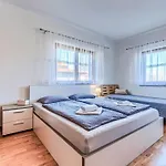 Hébergement de vacances Rubil By Interhome Poreč
