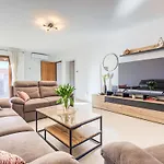 Hébergement de vacances Rubil By Interhome