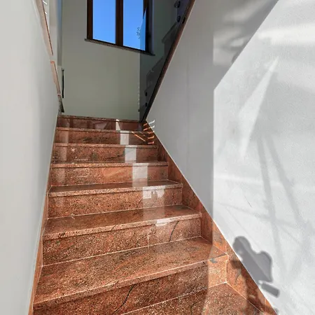 Nyaraló Rubil By Interhome *