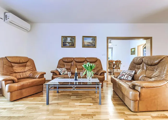 Rubil By Interhome Vakantiehuis Poreč